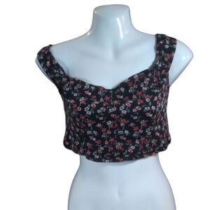 Urban Outfitters ditzy floral crop top M